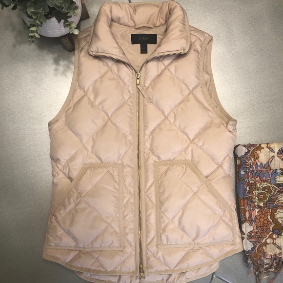 J. Crew Jackets & Blazers - J Crew Quilted puffer down vest XXS WARM BISQUE